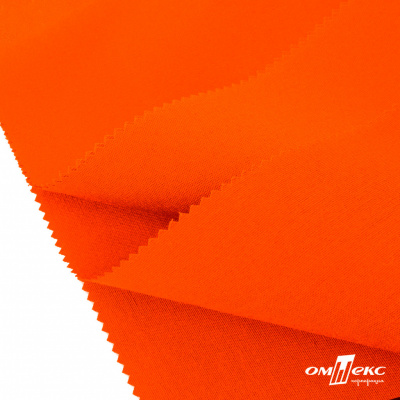 Ткань смесовая для спецодежды "Униформ" 17-1350, 200 гр/м2, шир.150 см, цвет люм.оранжевый - купить в Тобольске. Цена 138.73 руб.