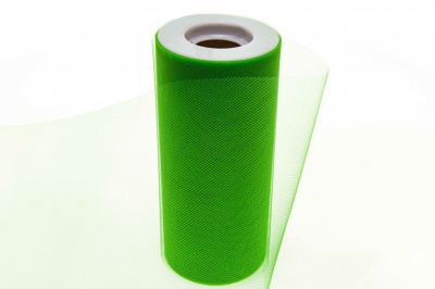 Фатин в шпульках 16-146, 10 гр/м2, шир. 15 см (в нам. 25+/-1 м), цвет зелёный - купить в Тобольске. Цена: 100.69 руб.