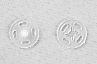 Кнопки пришивные пластиковые 13 мм, блистер 24шт, цв.-прозрачные - купить в Тобольске. Цена: 62.27 руб.