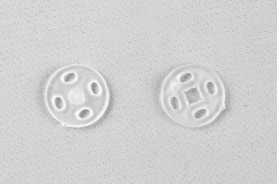 Кнопки пришивные пластиковые 10 мм, блистер 24шт, цв.-прозрачные - купить в Тобольске. Цена: 48.41 руб.
